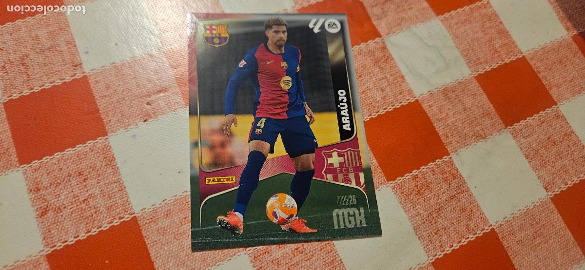 Figurine di Calcio: araujo 78 barcelona megacrack 2025 2026 25 26 sin pegar