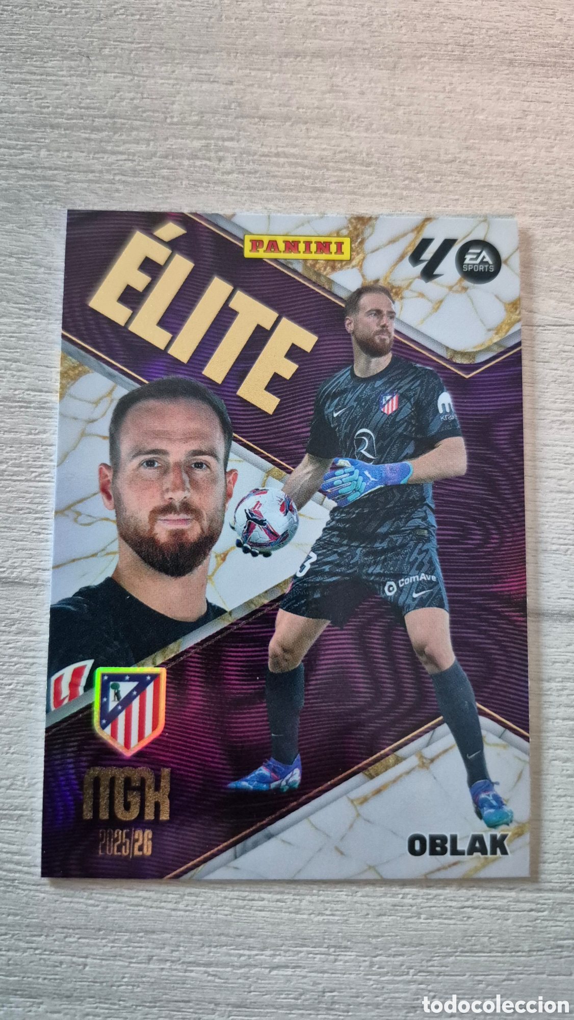 Fu&szlig;ball-Sticker: N&deg;14 Elite Oblak Megacracks 25/26