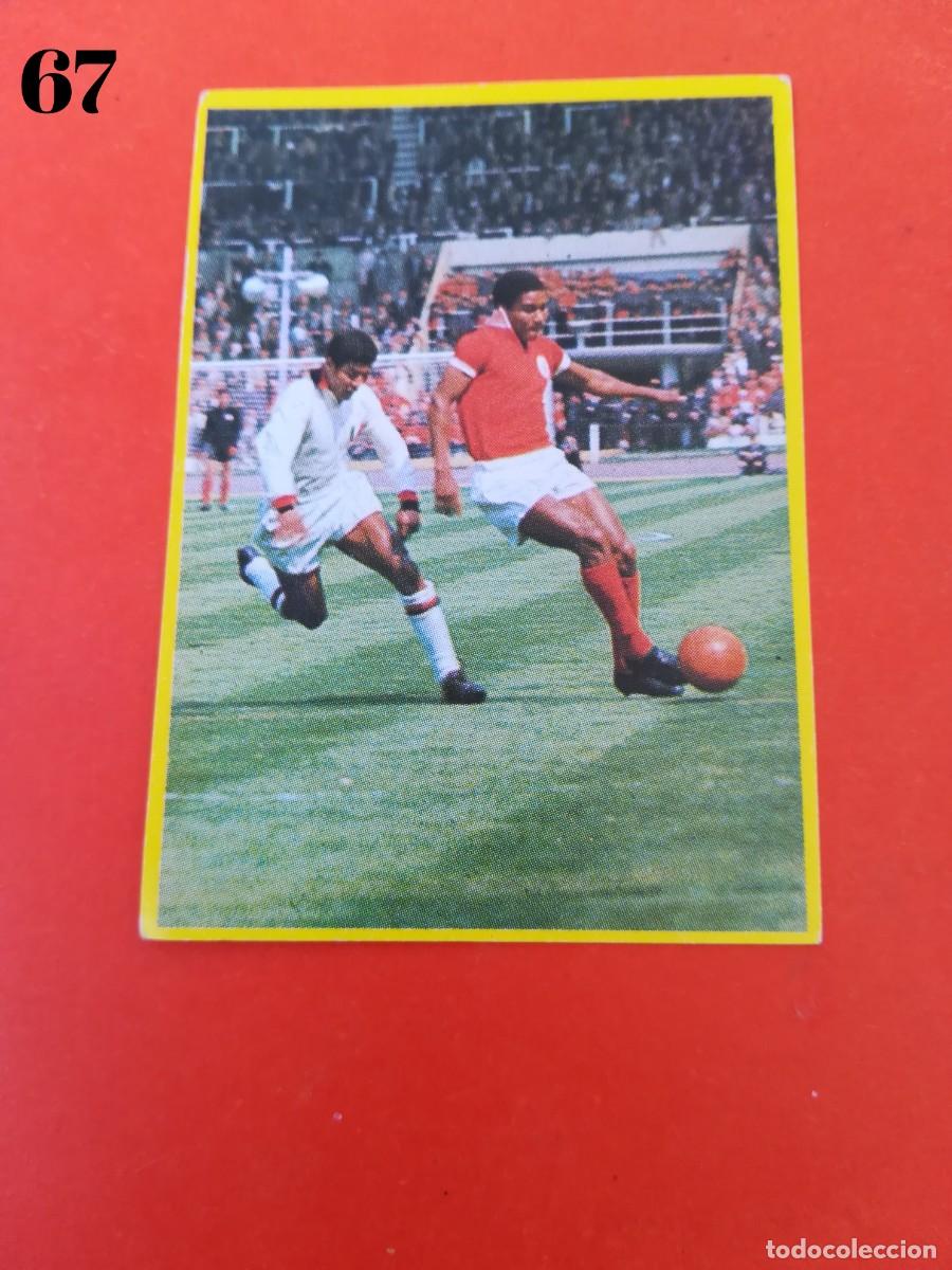 Cromos de F&uacute;tbol: Cromo n.67 f&uacute;tbol en accion - danone - sin pegar