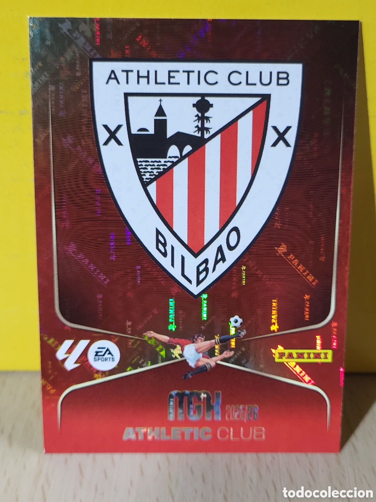 Figurine di Calcio: ESCUDO ATHLETIC CLUB N&ordm; 37 MGK 2025 2026 25 26 PANINI