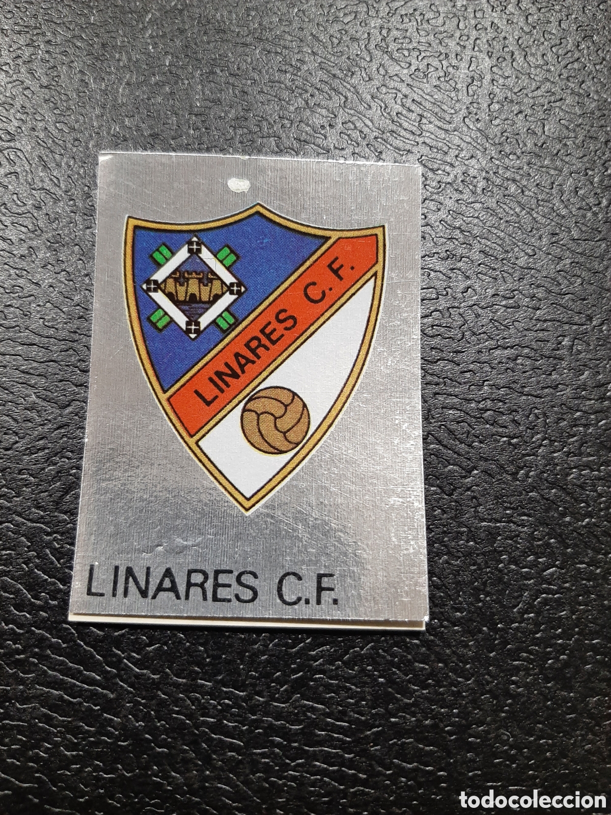 Cromos de F&uacute;tbol: ESCUDO LINARES CF FUTBOL PREMIO 83/84 ED MAGA 1983 NUEVO