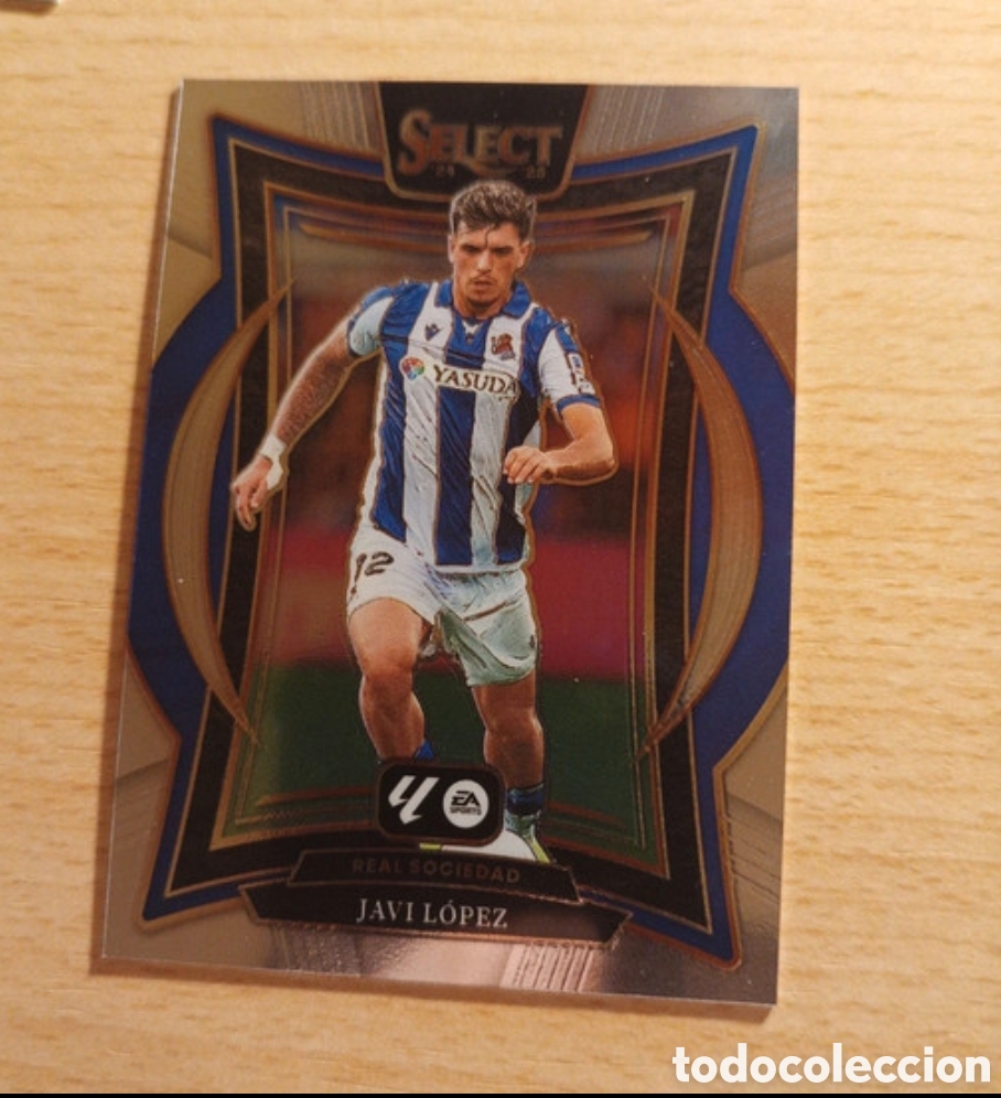 Cromos de F&uacute;tbol: 46 JAVI LOPEZ REAL SOCIEDAD PANINI SELECT LA LIGA 2024 2025 24 25