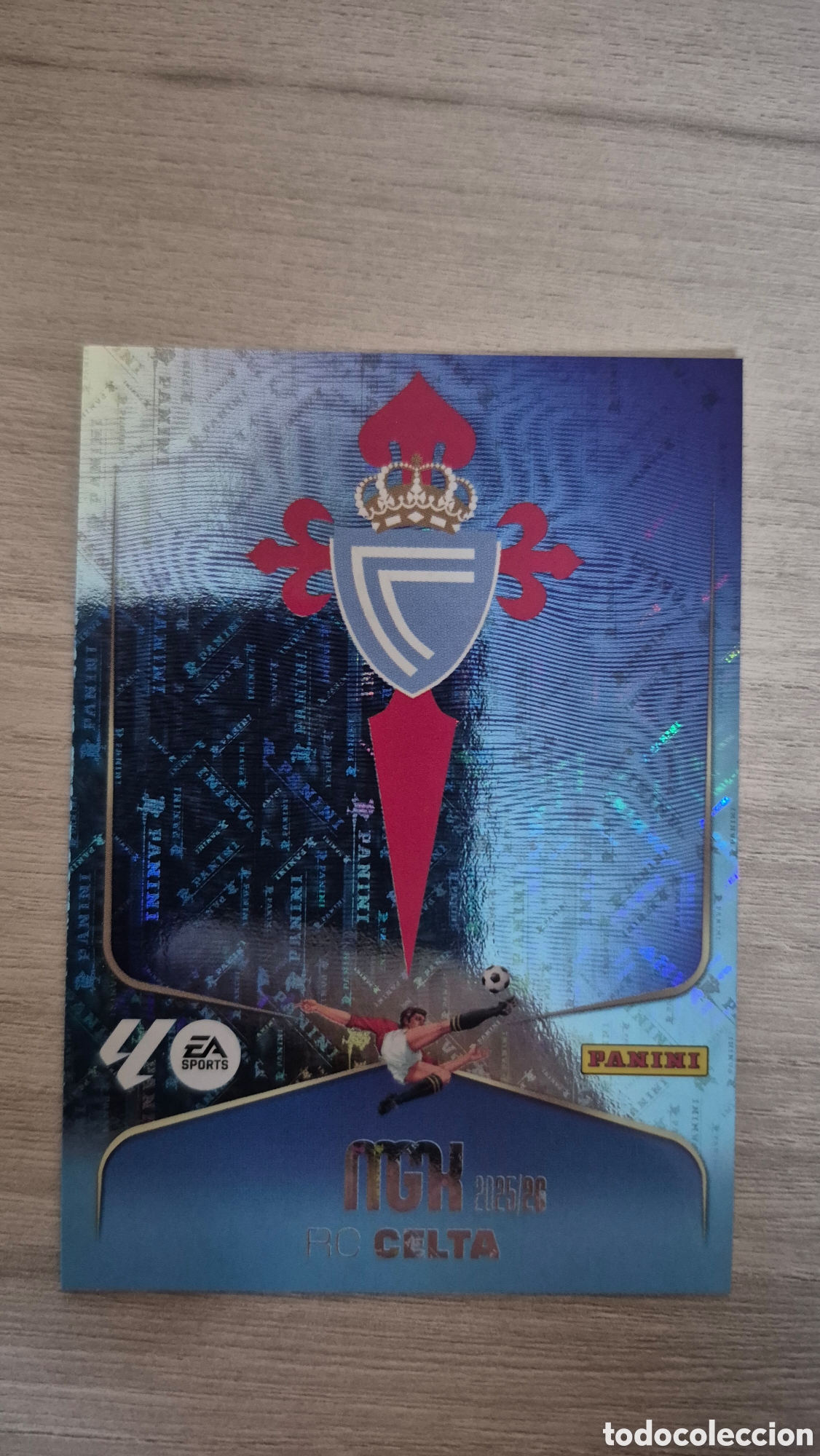 Cromos de F&uacute;tbol: N&deg;109 Escudo Celta de Vigo Megacracks 25/26