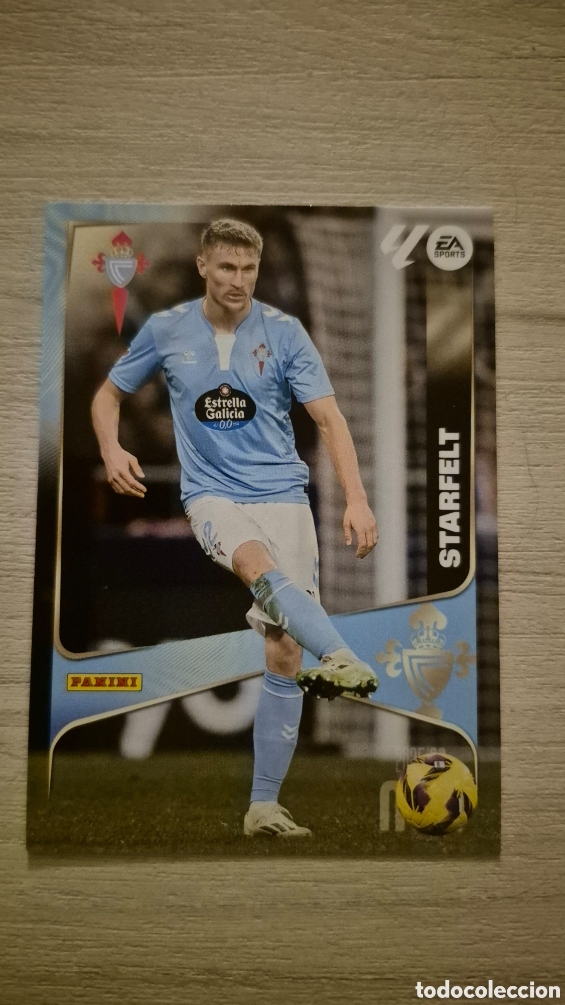 Cromos de F&uacute;tbol: N&deg;112 Celta de Vigo Starfelt Megacracks 25/26