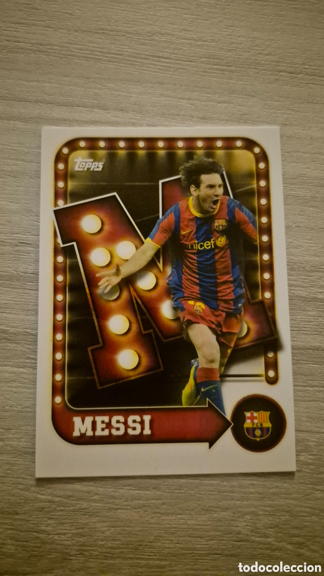 Fu&szlig;ball-Sticker: N&deg;27 Messi Topps FC Barcelona 2025