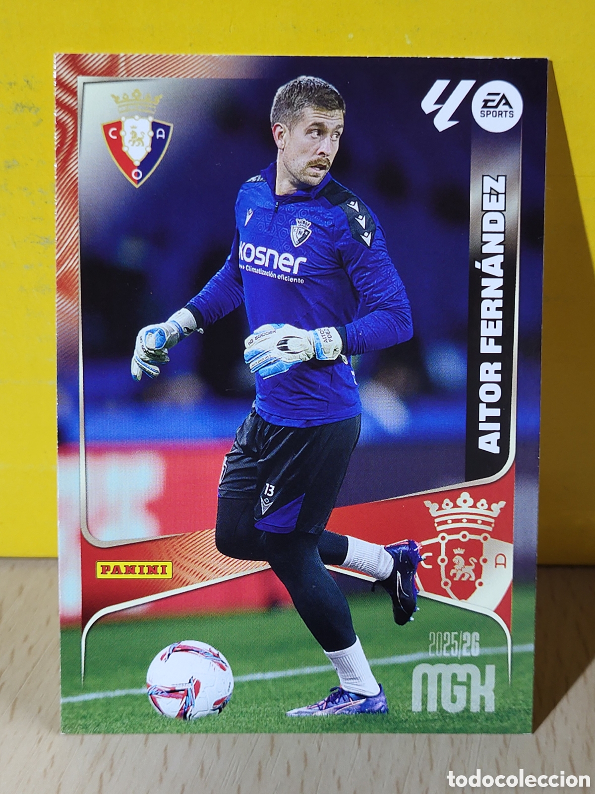 Football Stickers: AITOR FERNANDEZ CA OSASUNA N&ordm; 255 MGK 2025 2026 25 26 PANINI