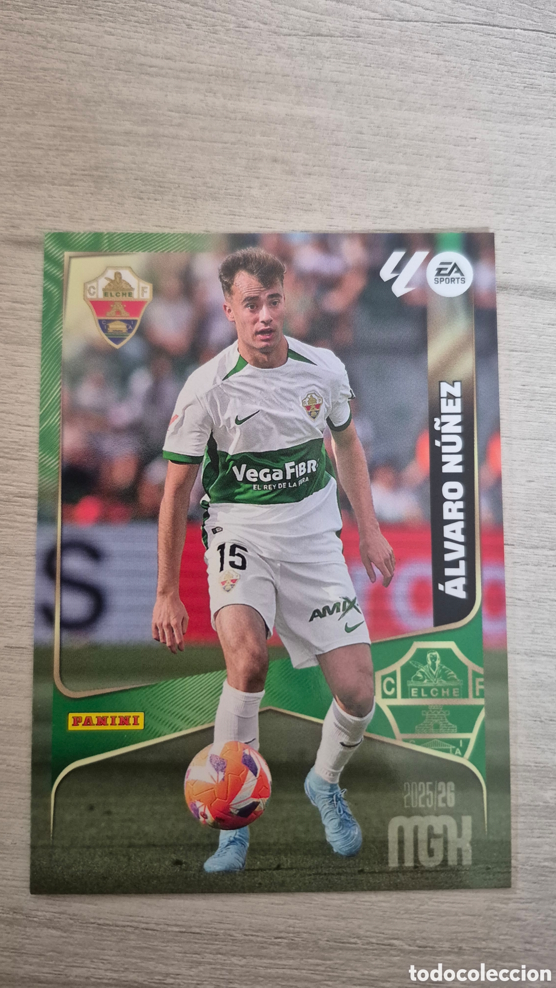 Cromos de f&uacute;tbol: N&deg;130 Elche Alvaro Nu&ntilde;ez Megacracks 25/26