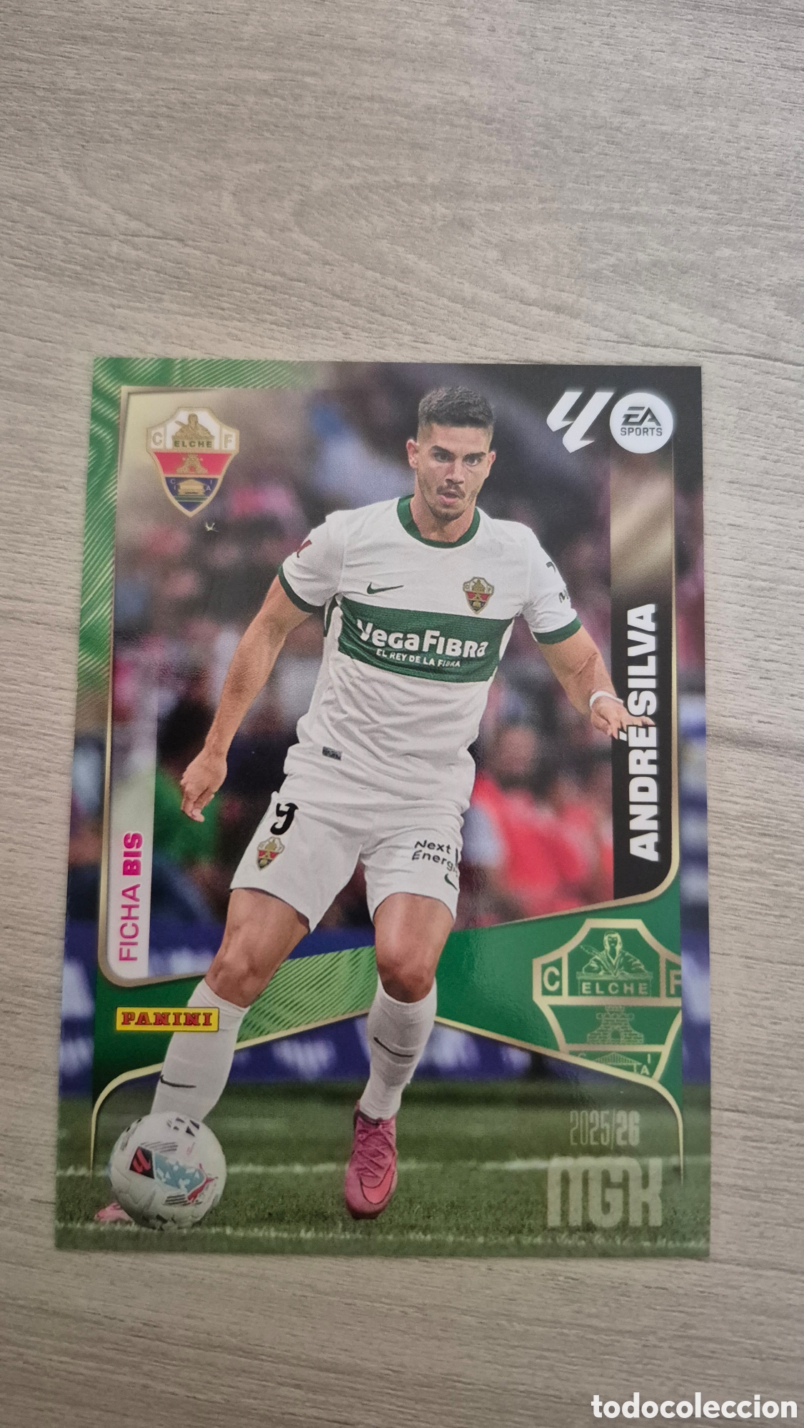Figurine di Calcio: N&deg;142Bis Elche Andre Silva Megacracks 25/26