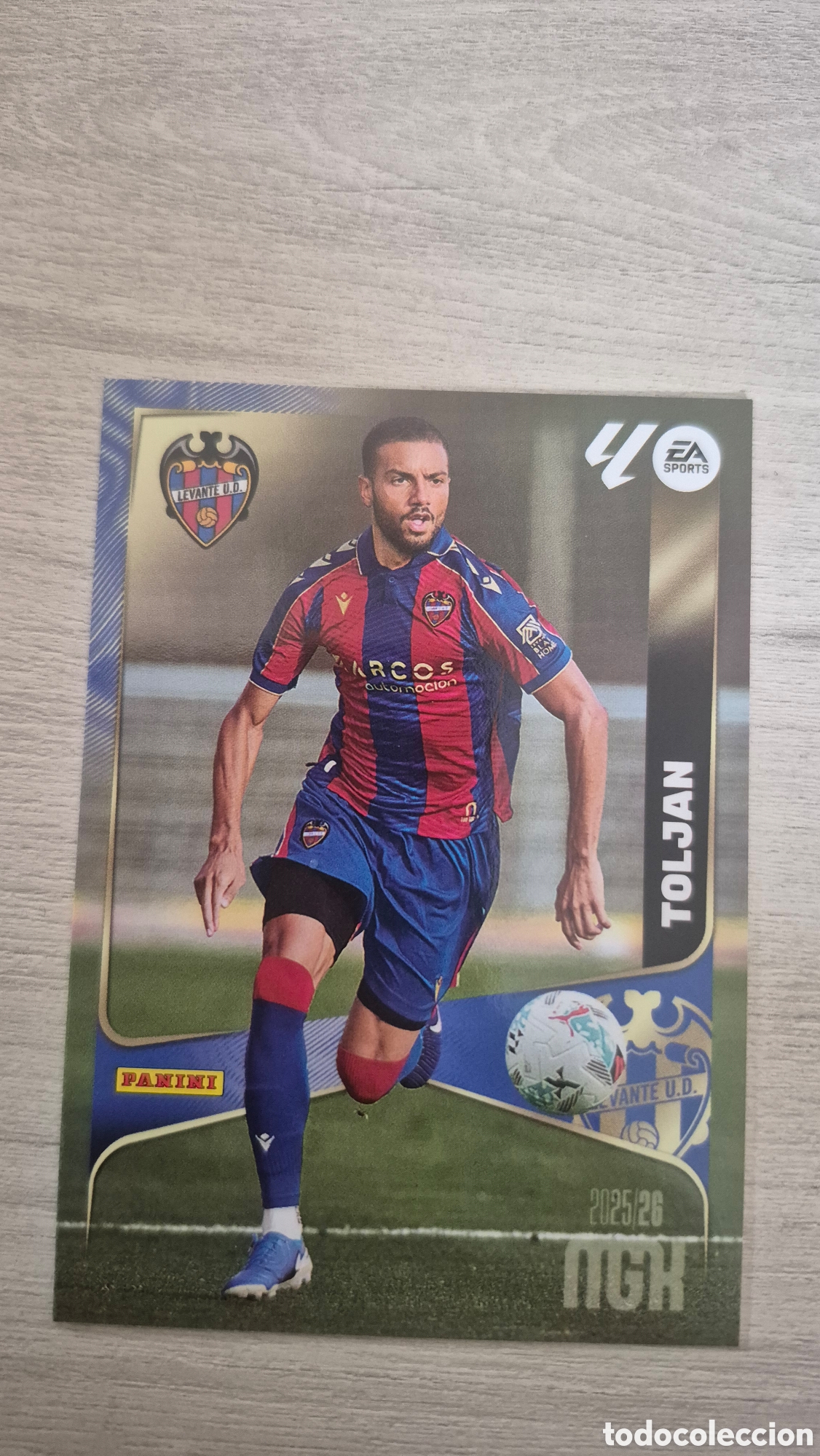 Fu&szlig;ball-Sticker: N&deg;202 Levante Toljan Megacracks 25/26
