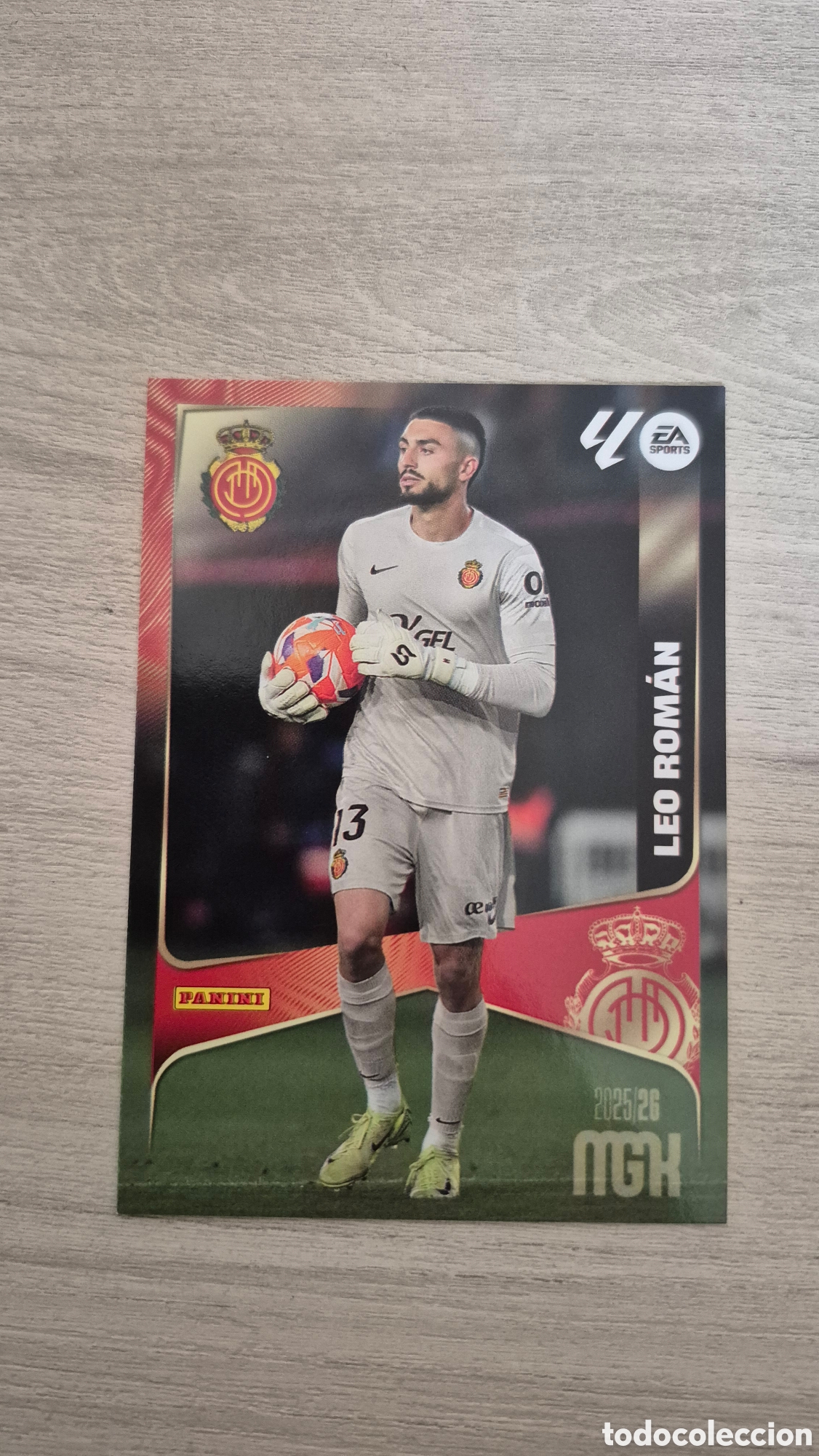 Fu&szlig;ball-Sticker: N&deg;237 Mallorca Leo Rom&aacute;n Megacracks 25/26