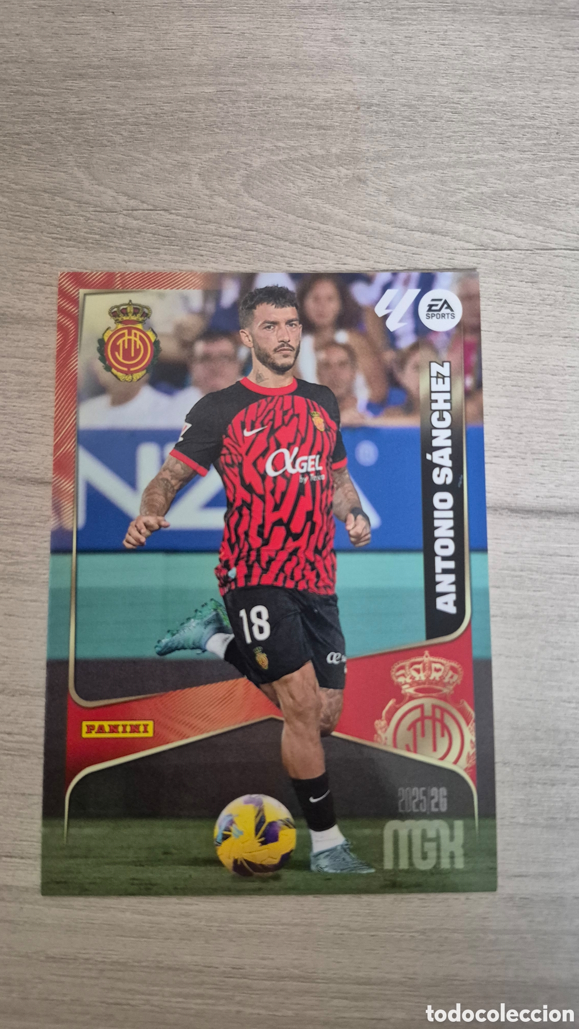 Figurine di Calcio: N&deg;246 Mallorca Antonio S&aacute;nchez Megacracks 25/26