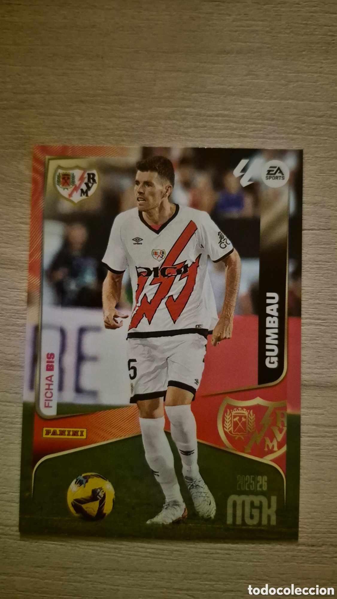 Fu&szlig;ball-Sticker: N&deg;298Bis Rayo Vallecano Gumbau Megacracks 25/26