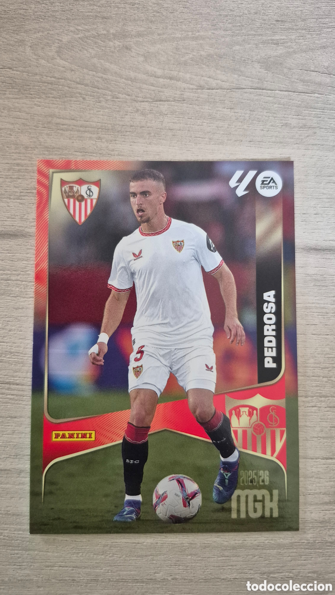 Fu&szlig;ball-Sticker: N&deg;333 Sevilla Pedrosa Megacracks 25/26