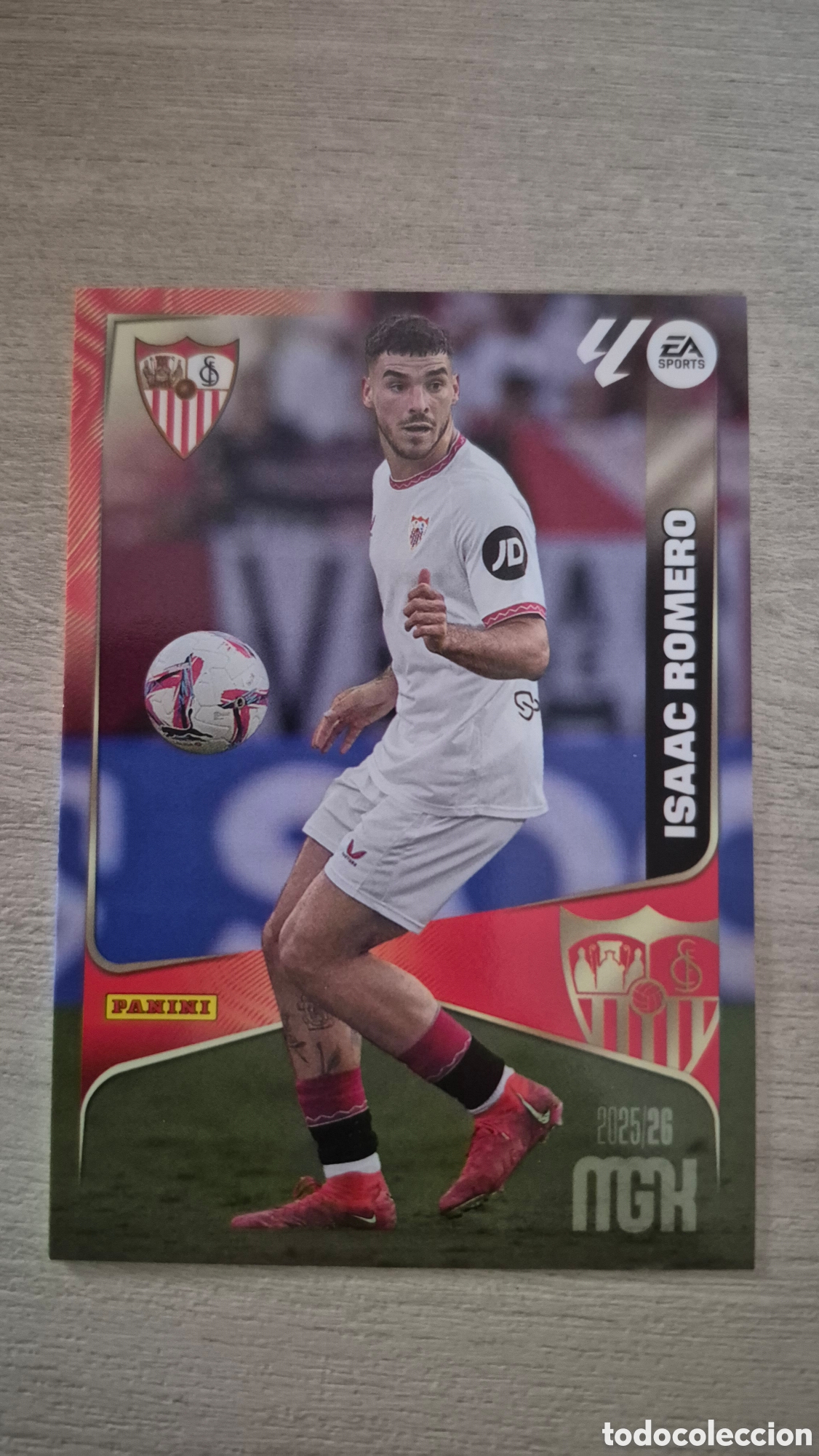 Figurine di Calcio: N&deg;341 Sevilla Isaac Romero Megacracks 25/26