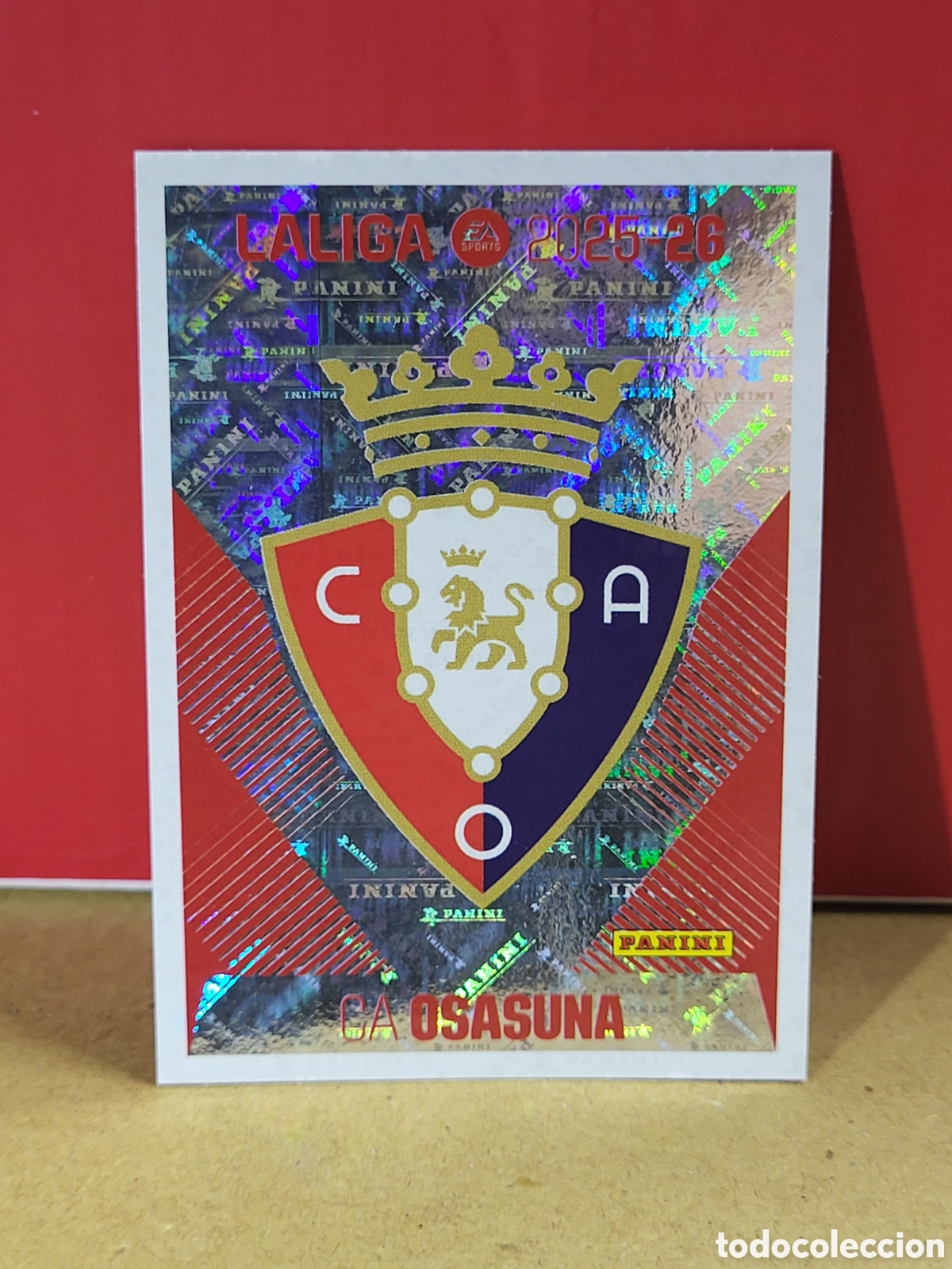 Fu&szlig;ball-Sticker: ESCUDO OSASUNA N&ordm; 1 LIGA ESTE 25 26 2025 2026 PANINI