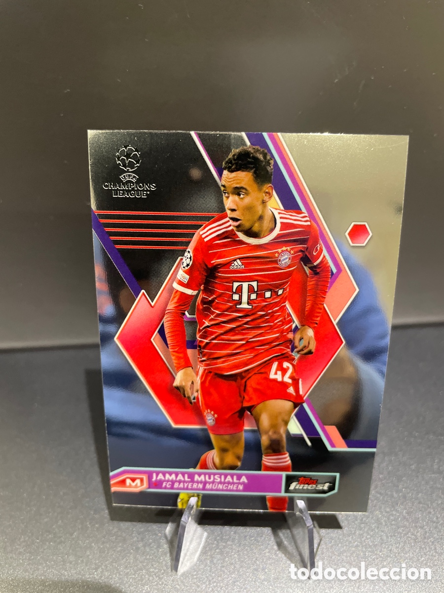 Football Stickers: Musiala 82 Topps Finest UCL 2022-23 Bayern Munich