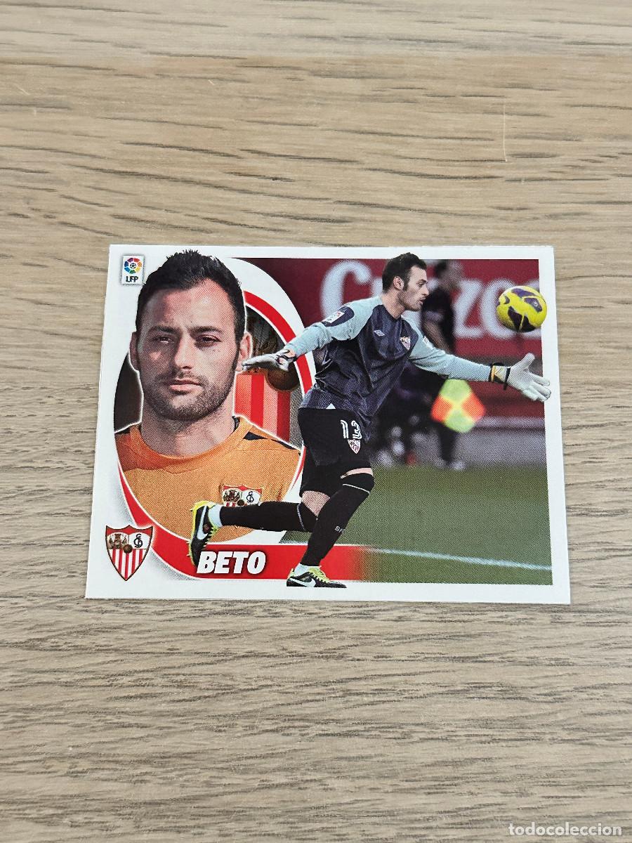 Cromos de f&uacute;tbol: BETO SEVILLA MERCADO DE INVIERNO 34 LIGA ESTE 2012 2013 PANINI 12 13 SIN PEGAR