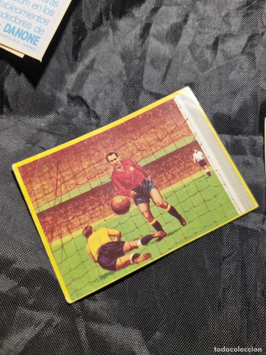 Cromos de F&uacute;tbol: FUTBOL EN ACCION. DANONE. SIN PEGAR. 1982. CROMO N&ordm; 23