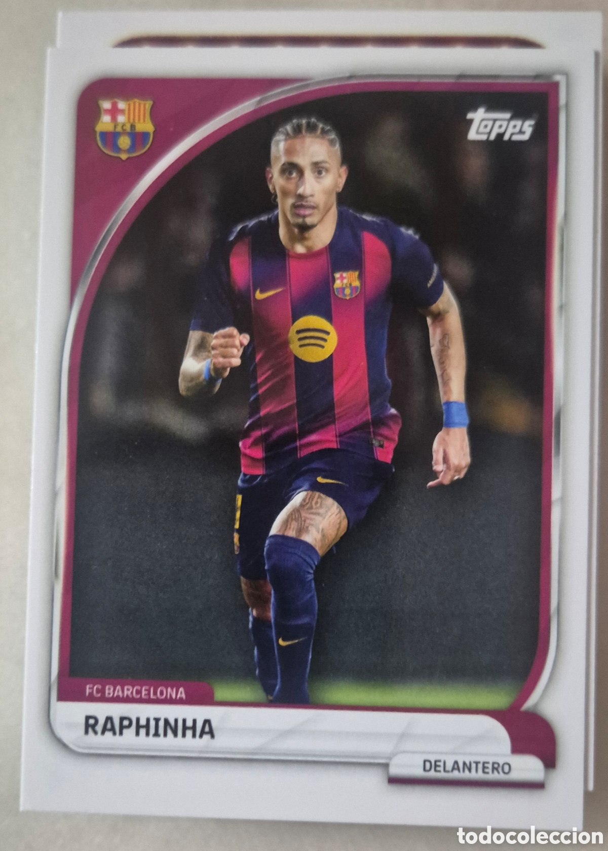 Fu&szlig;ball-Sticker: Raphina barcelona topps collector tin 25 26