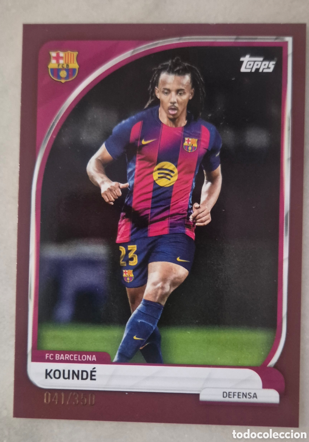 Football Stickers: Kounde Barcelona topps collector tin 25 26 numerada