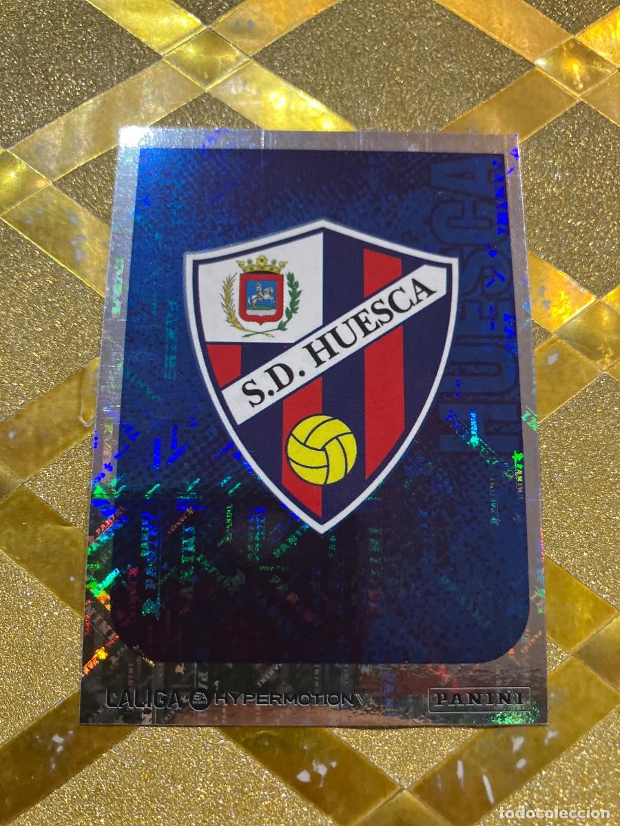 Cromos de F&uacute;tbol: CROMO DE FUTBOL NUMERO 230 ESCUDO DEL HUESCA LIGA HYPERMOTION 2025 2026 PANINI !