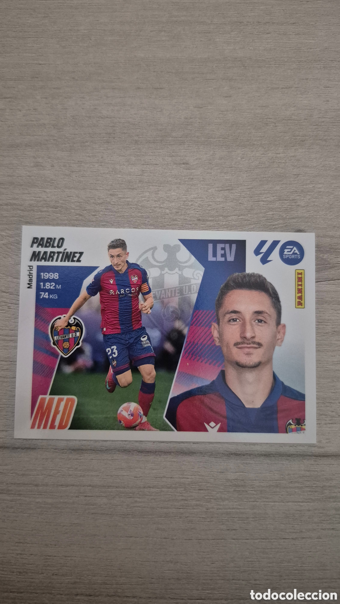 Fu&szlig;ball-Sticker: N&deg;15 Levante Pablo Mart&iacute;nez Liga Este 25/26