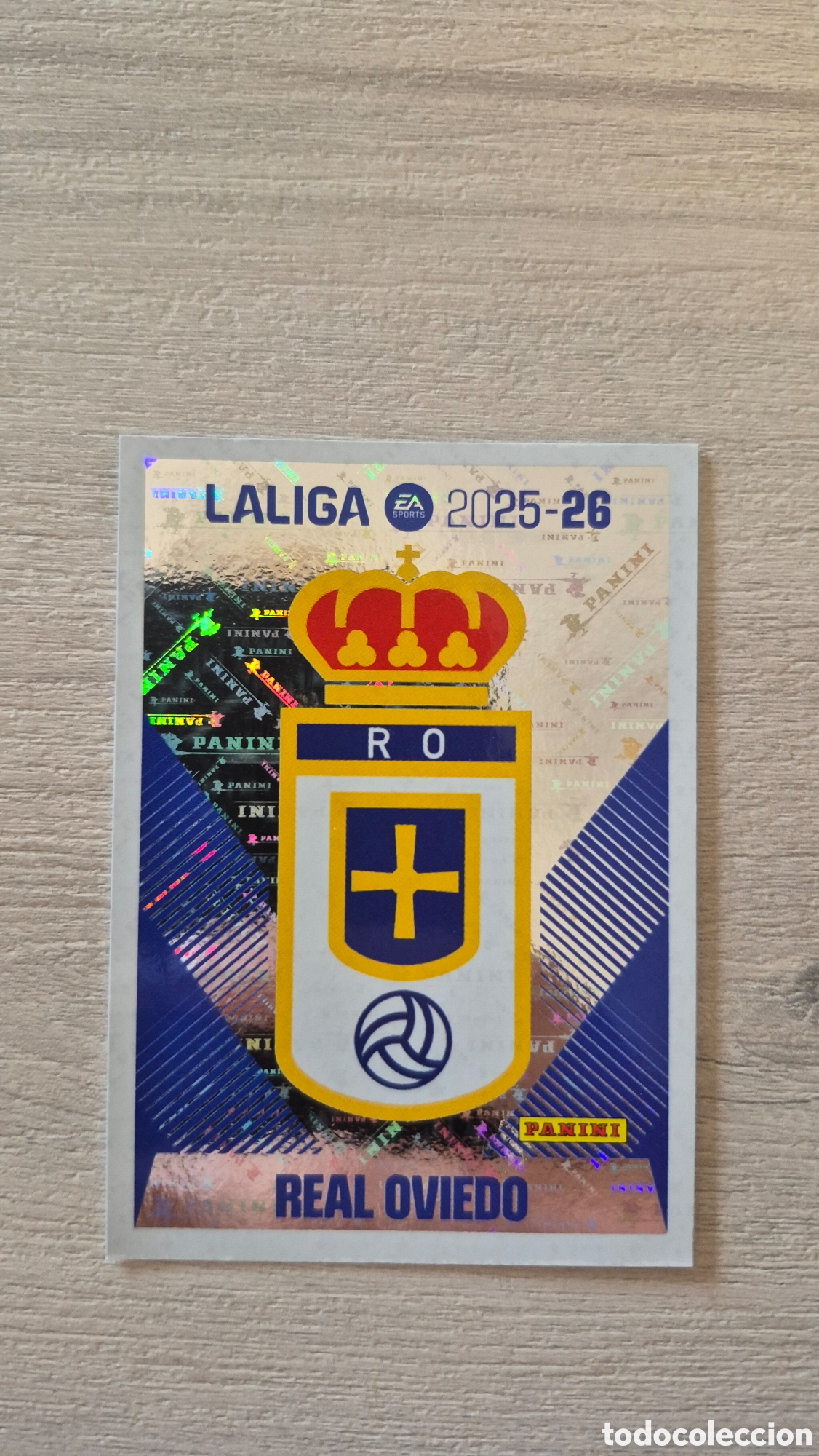 Figurine di Calcio: N&deg; Escudo Oviedo Liga Este 25/26