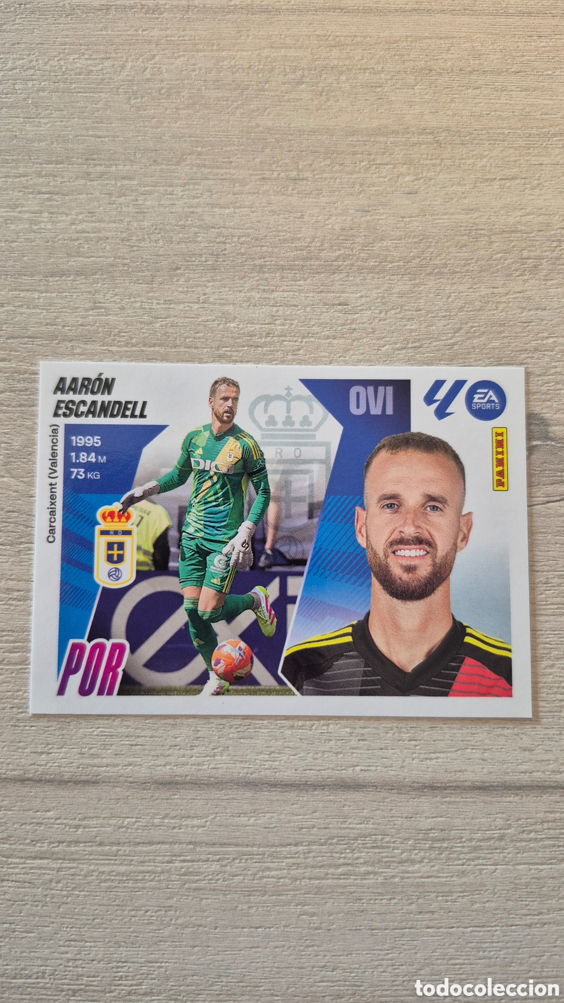 Fu&szlig;ball-Sticker: N&deg;3 Oviedo Aaron Escandell Liga Este 25/26