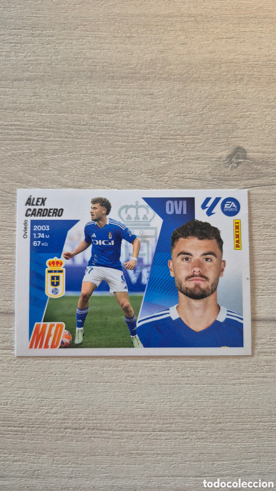 Fu&szlig;ball-Sticker: N&deg;16A Oviedo Alex Cardero Liga Este 25/26