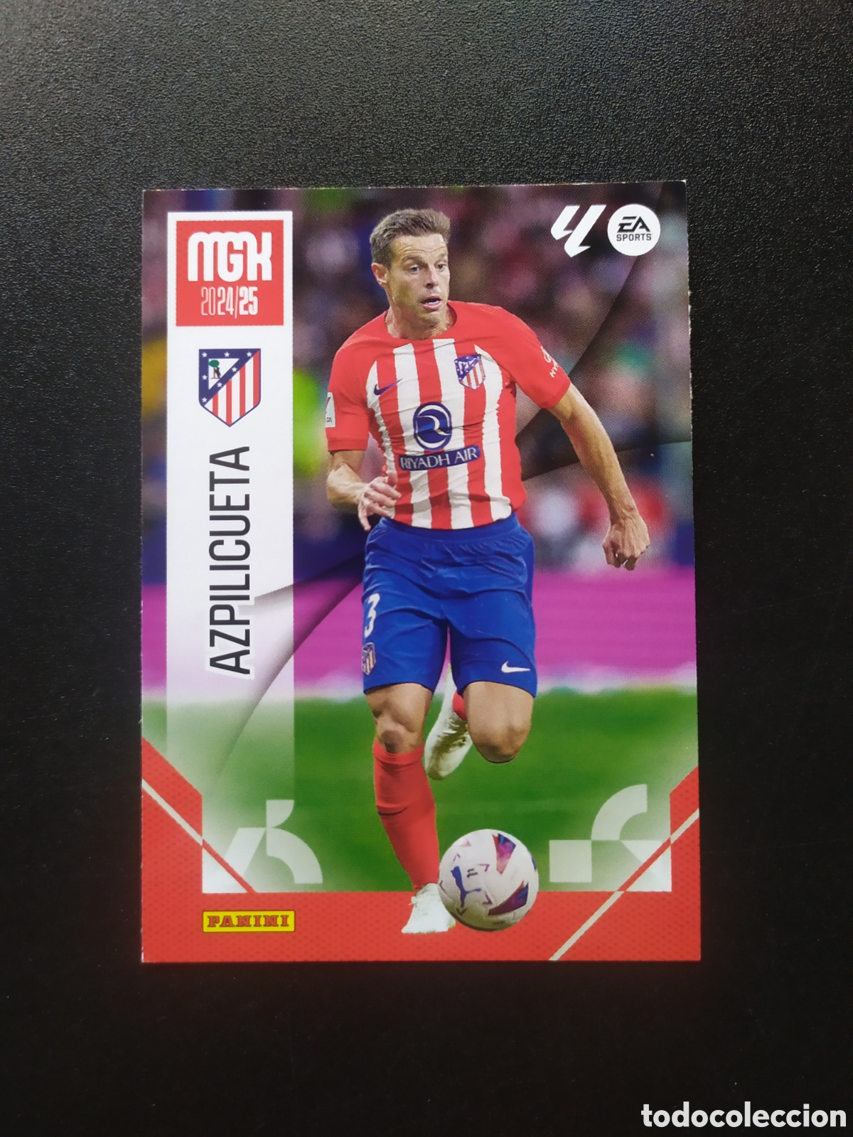 Cartes &agrave; collectionner de Football: Megacracks 2024 2025 24 25 panini Azpilicueta n&deg; 59 Atl&eacute;tico Madrid