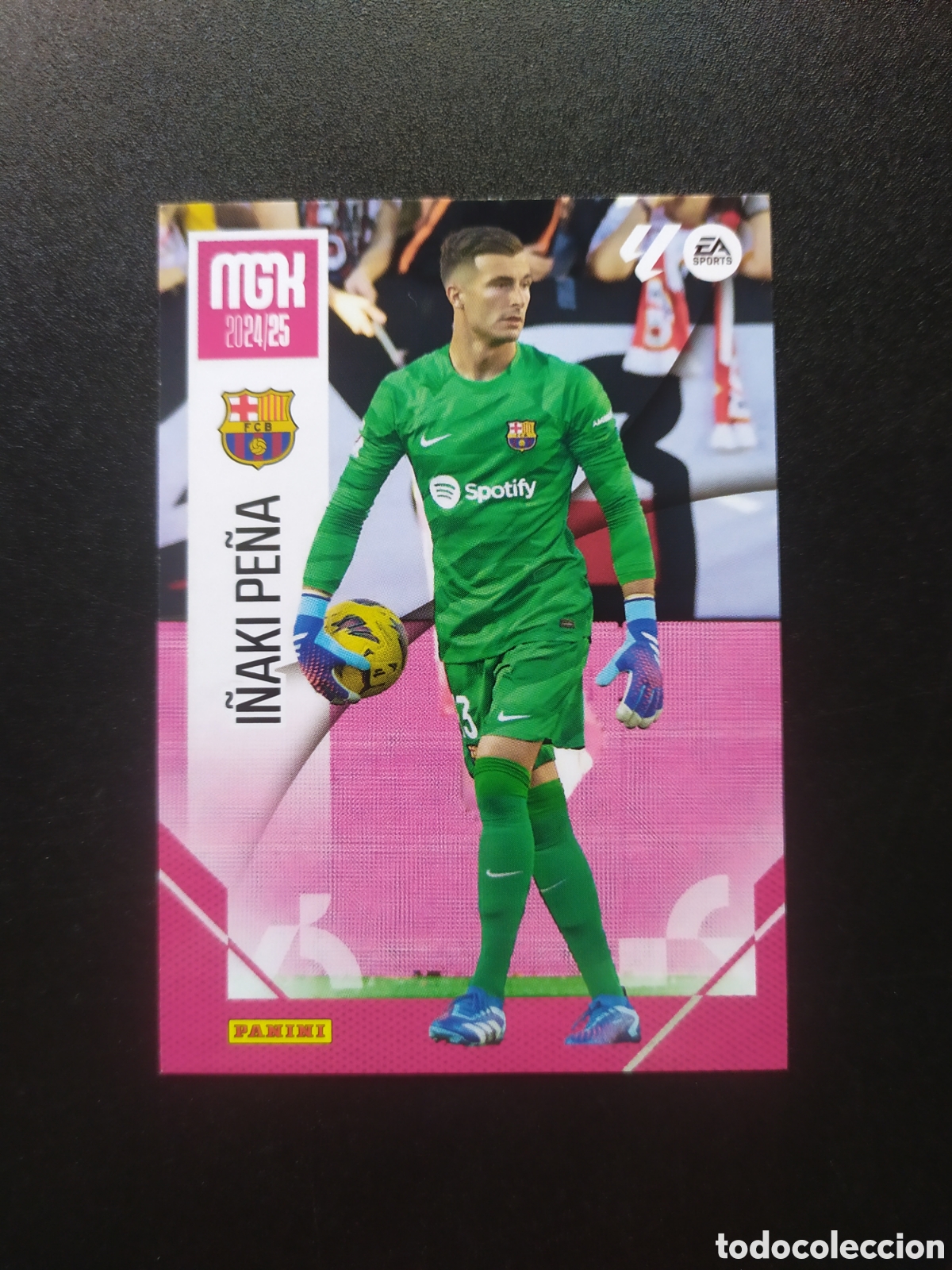 Cartes &agrave; collectionner de Football: Megacracks 2024 2025 24 25 panini I&ntilde;aki Pe&ntilde;a n&deg; 75 Barcelona