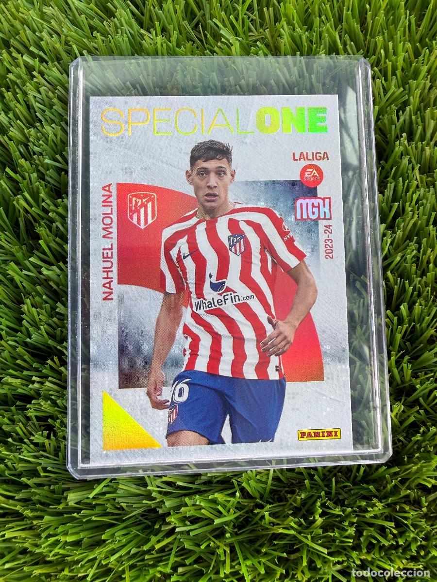 Fu&szlig;ball-Sticker: N&ordm; 401 Nahuel Molina Special One Atl&eacute;tico de Madrid Megacracks 23 24