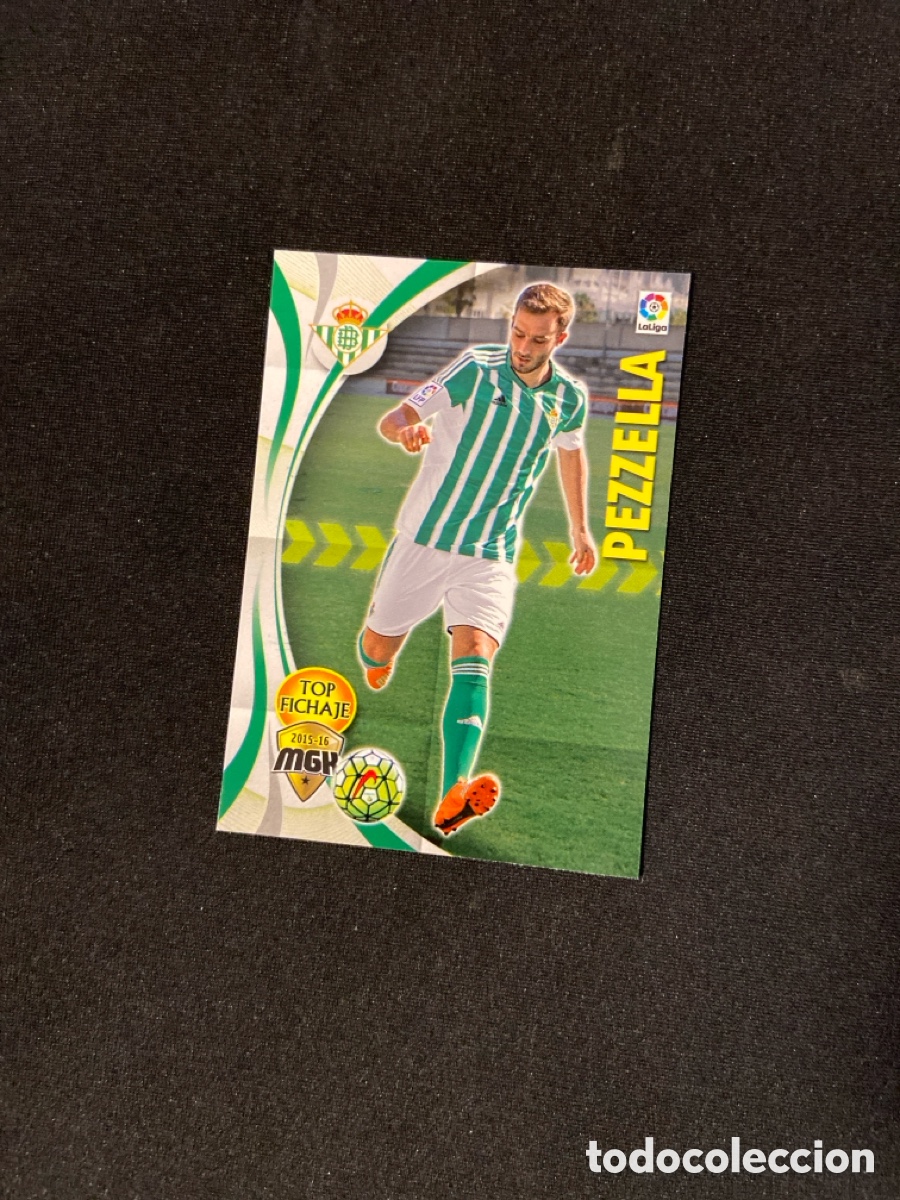 Fu&szlig;ball-Sticker: PEZZELA 104 TOP FICHAJE (BETIS) PANINI MEGACRACKS 2015-2016 15 16 CROMO CARTA M-2