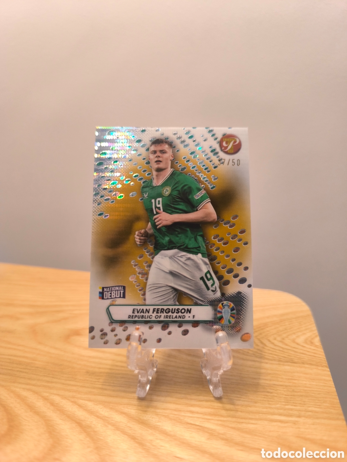 Football Stickers: Evan Ferguson numerada /50 Topps Pristine