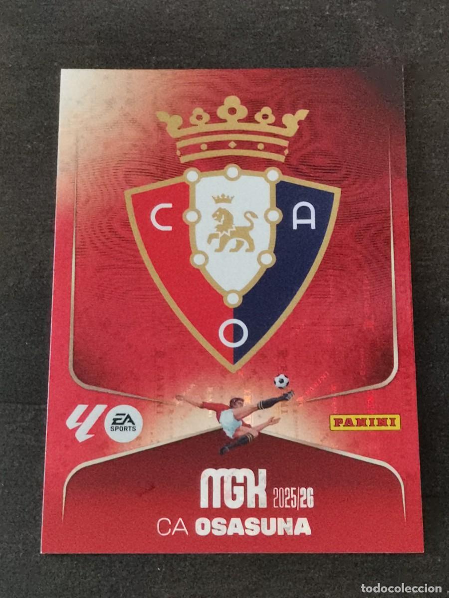 Figurine di Calcio: Panini Megacracks 2025/26 #253 Escudo CA Osasuna