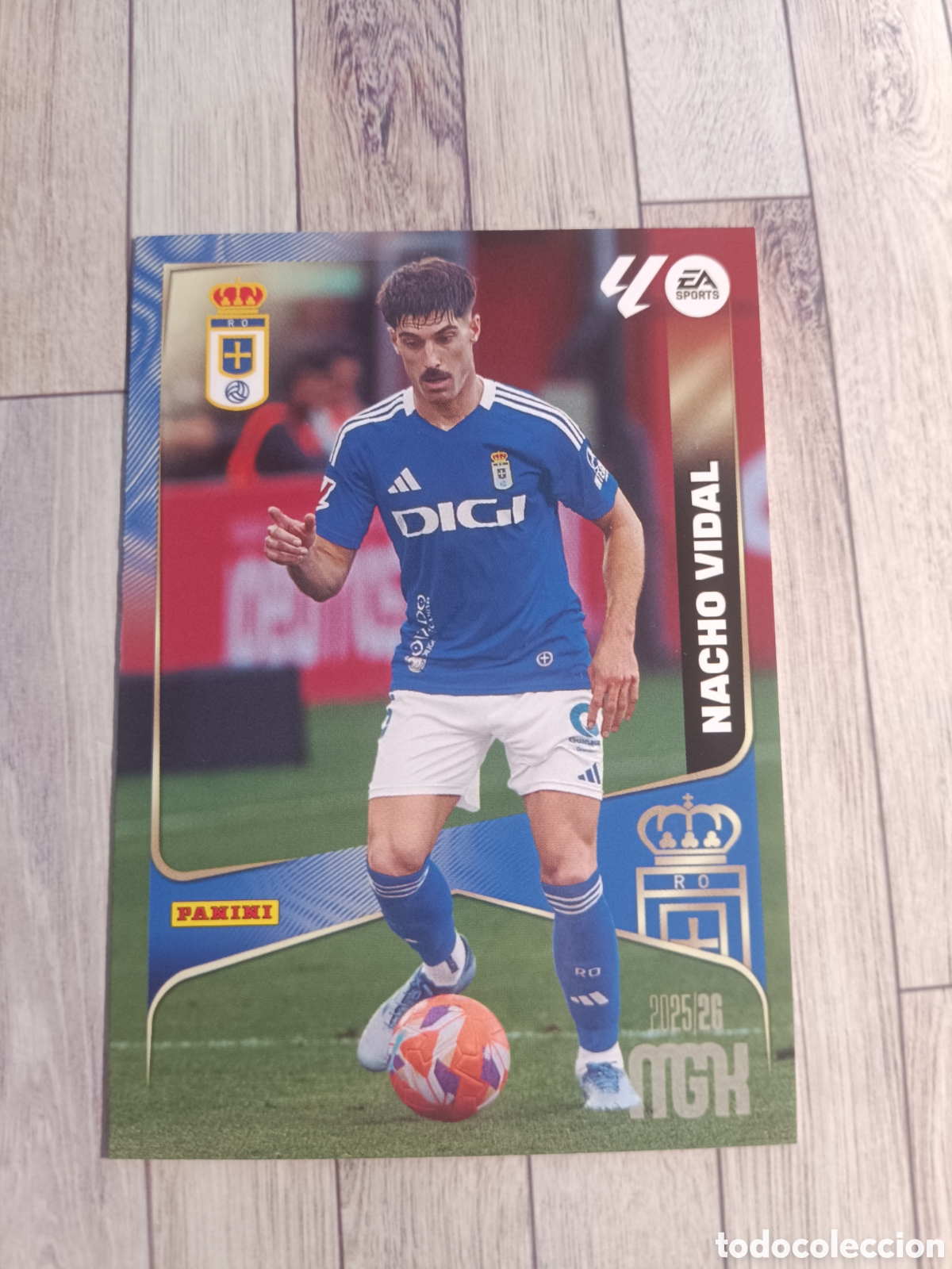 Cromos de f&uacute;tbol: 274 NACHO VIDAL REAL OVIEDO MEGACRACKS 2025 2026 PANINI 25 26