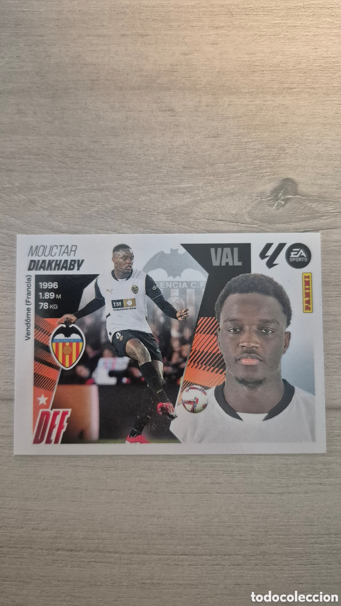Fu&szlig;ball-Sticker: N&deg;7 Valencia Diakhaby Liga Este 25/26
