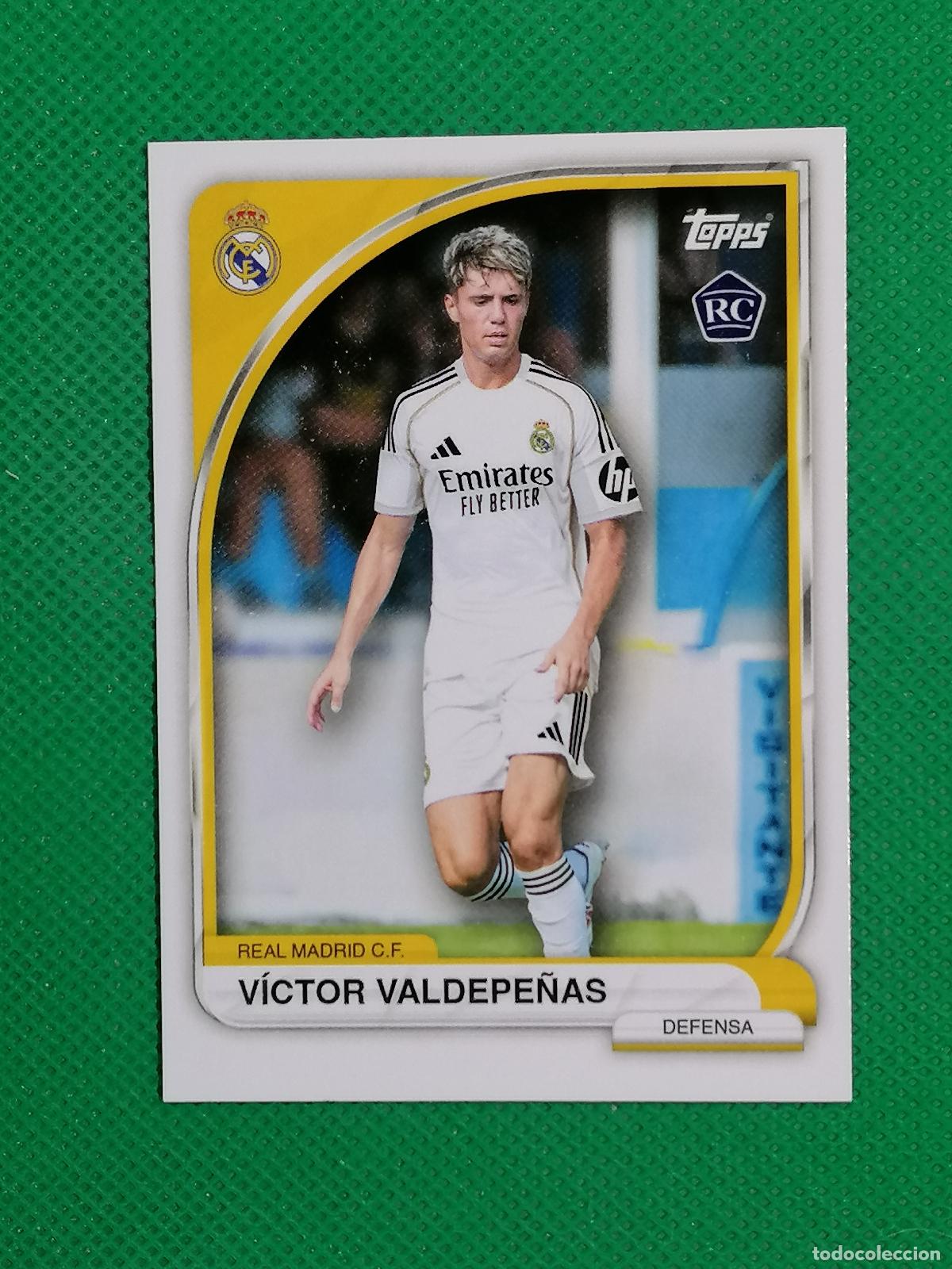 Cromos de F&uacute;tbol: 8 VICTOR VALDEPE&Ntilde;AS ROOKIE BASE CARD ⚽ TOPPS REAL MADRID COLLECTOR TIN 25 26 2025 2026 ⚽