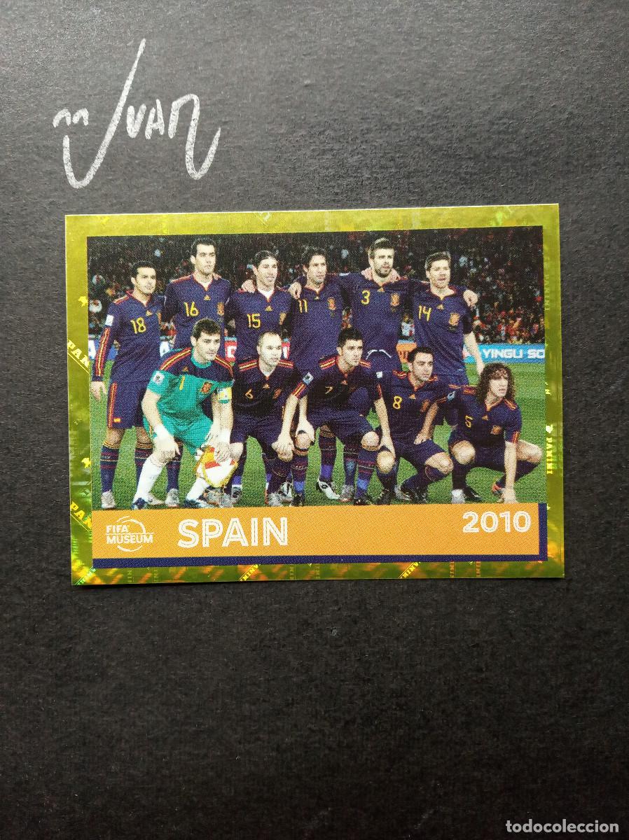 Fu&szlig;ball-Sticker: FWC 28 MUSEUM ESPA&Ntilde;A 2010 INIESTA XAVI ⚽ PANINI &reg; FIFA WORLD CUP QATAR MUNDIAL 2022 SIN PEGAR NUEVO