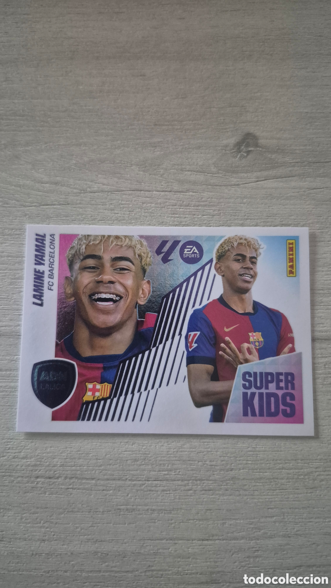 Cromos de F&uacute;tbol: N&deg;14 SuperKids Lamine Yamal Liga Este 25/26