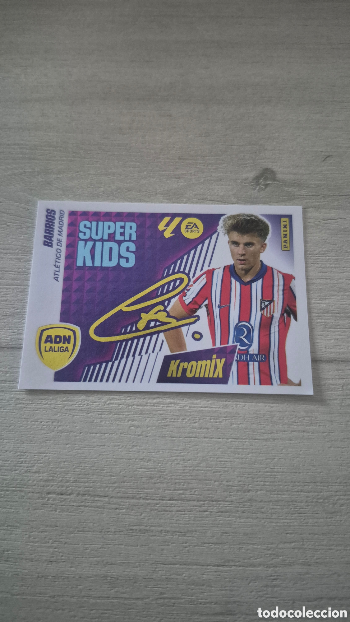 Cromos de F&uacute;tbol: N&deg;K3 SuperKids Kromix Barrios Liga Este 25/26