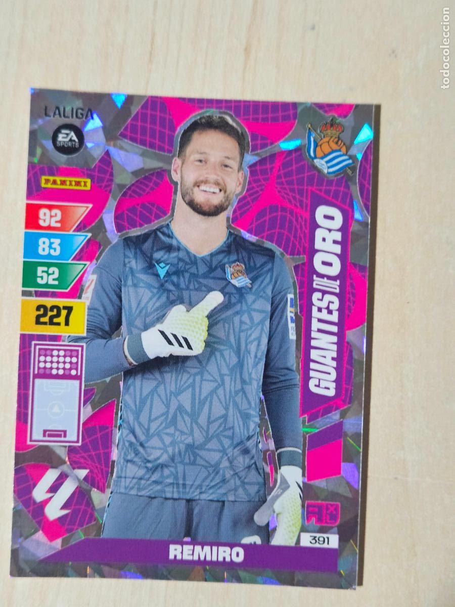 Fu&szlig;ball-Sticker: FICHA N&ordm; 391 REMIRO - ADRENALYN 23 24 - PANINI 2023 - 24 - CROMO - GUANTES DE ORO