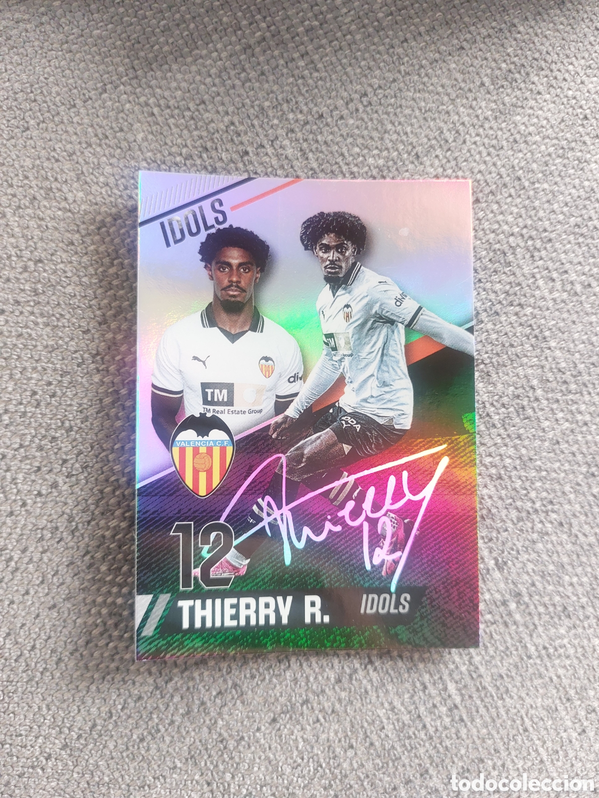 Fu&szlig;ball-Sticker: RAINBOW 10 THIERRY IDOLS VALENCIA CF MUNDICROMO 23 24 2023 2024 ADNVCF FOOTBALL TREASURE