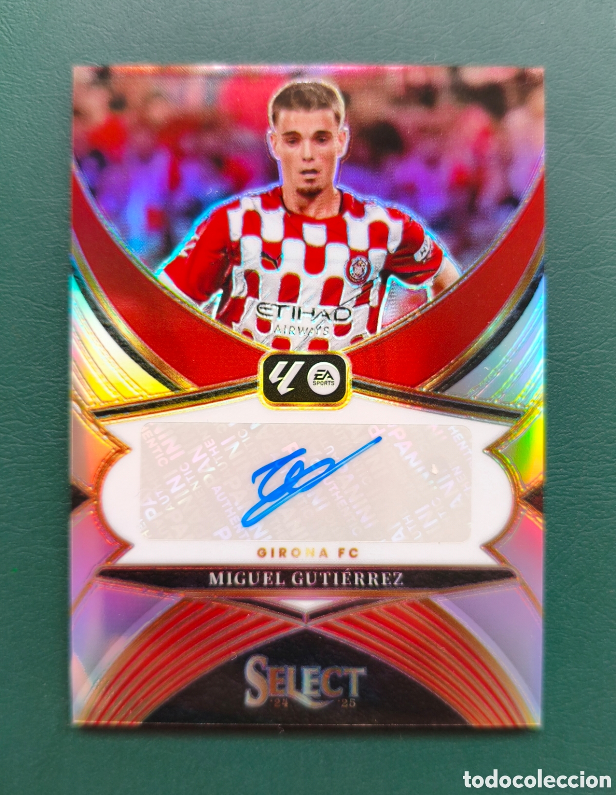 Figurine di Calcio: Miguel Guti&eacute;rrez Signatures Primz | Girona FC 2024-25 | Panini Select LaLiga 24 25