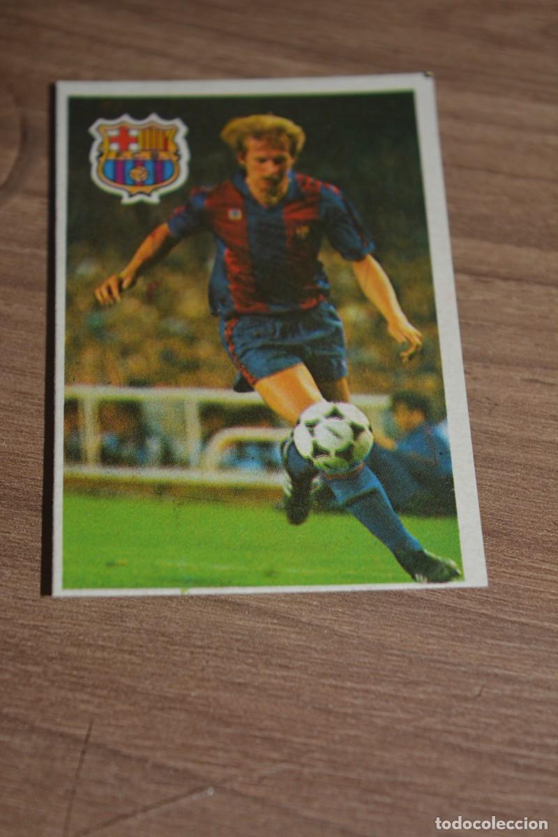 Cromos de F&uacute;tbol: Cromo de Maradona sus driblings Liga 1984-85. Schuster ( FC Barcelona)