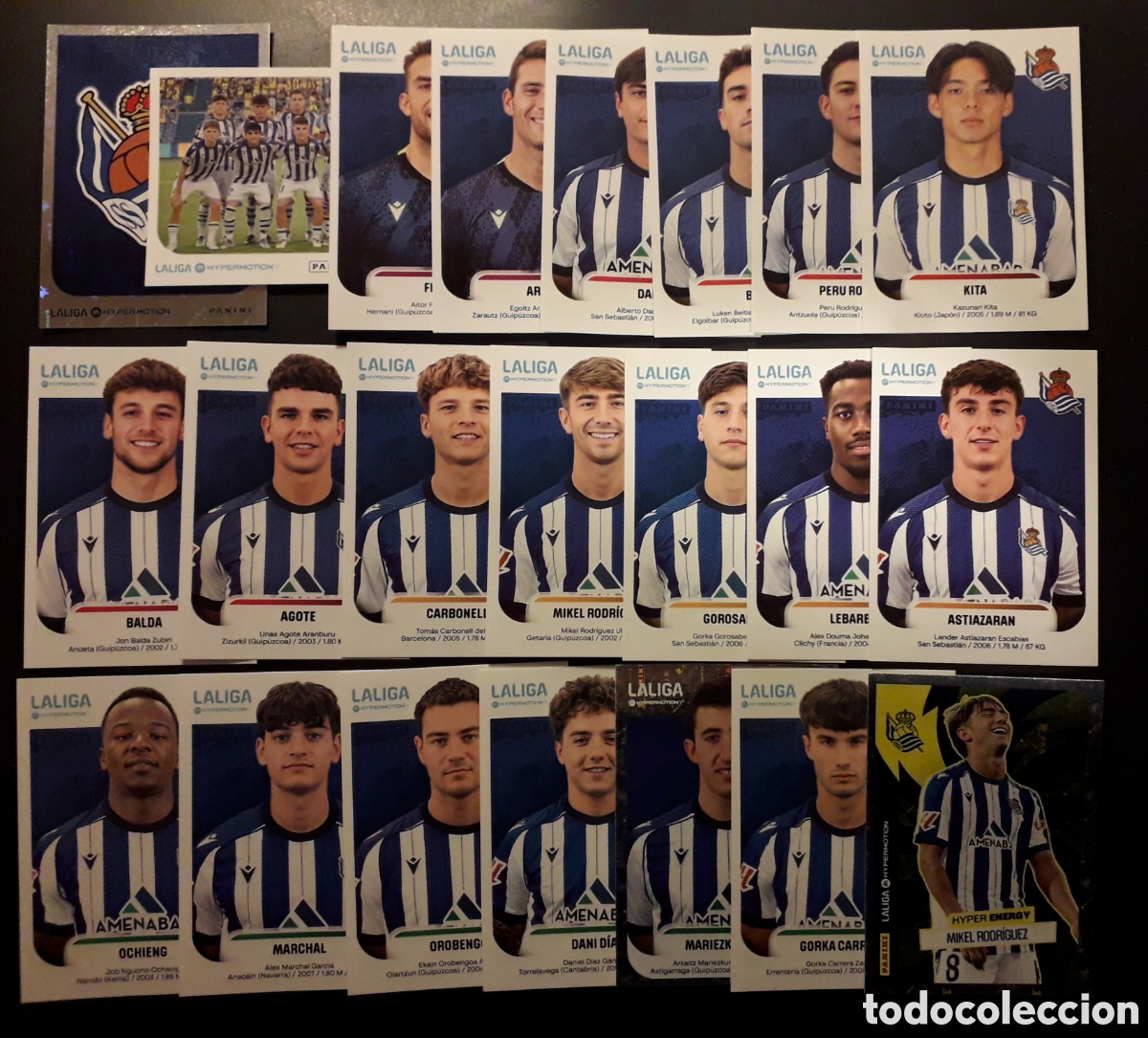 Figurine di Calcio: 22 CROMOS REAL SOCIEDAD B LALIGA HYPERMOTION 25 26 2025 2026 PANINI EQUIPO COMPLETO CON ESPECIAL