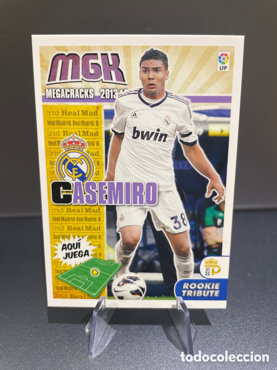 Football Stickers: Casemiro 118 Rookie Tribute Panini Podium 2021-22 Real Madrid