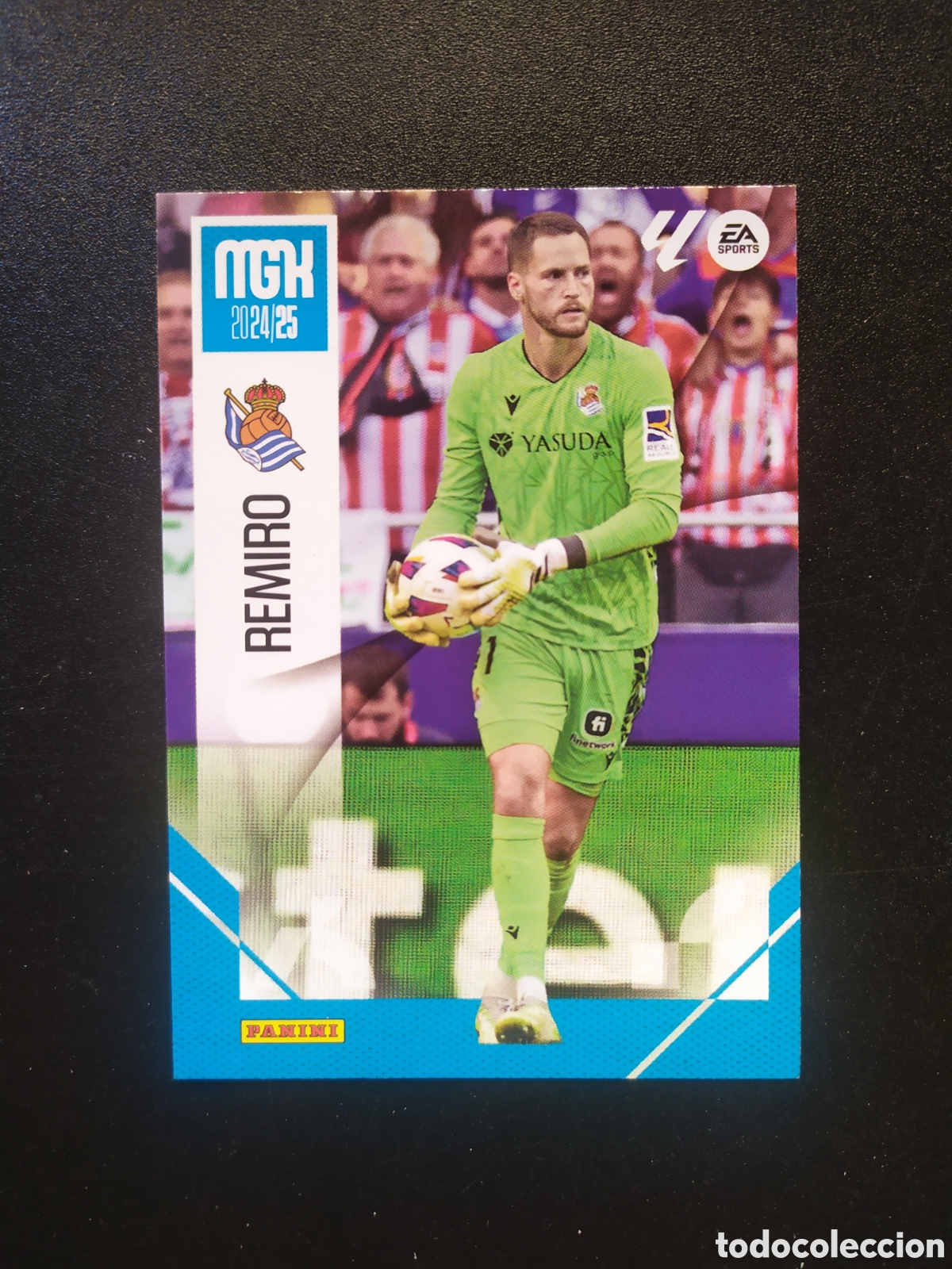 Cartes &agrave; collectionner de Football: Megacracks 2024 2025 24 25 panini Remiro n&deg; 290 Real Sociedad