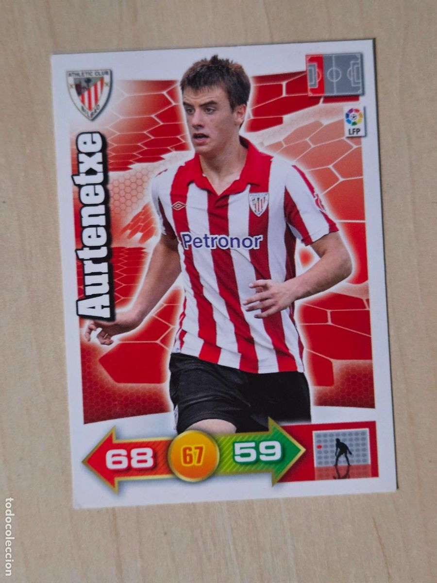 Figurine di Calcio: CROMO AURTENETXE - ADRENALYN LIGA 2010 11 - ATHLETIC DE BILBAO