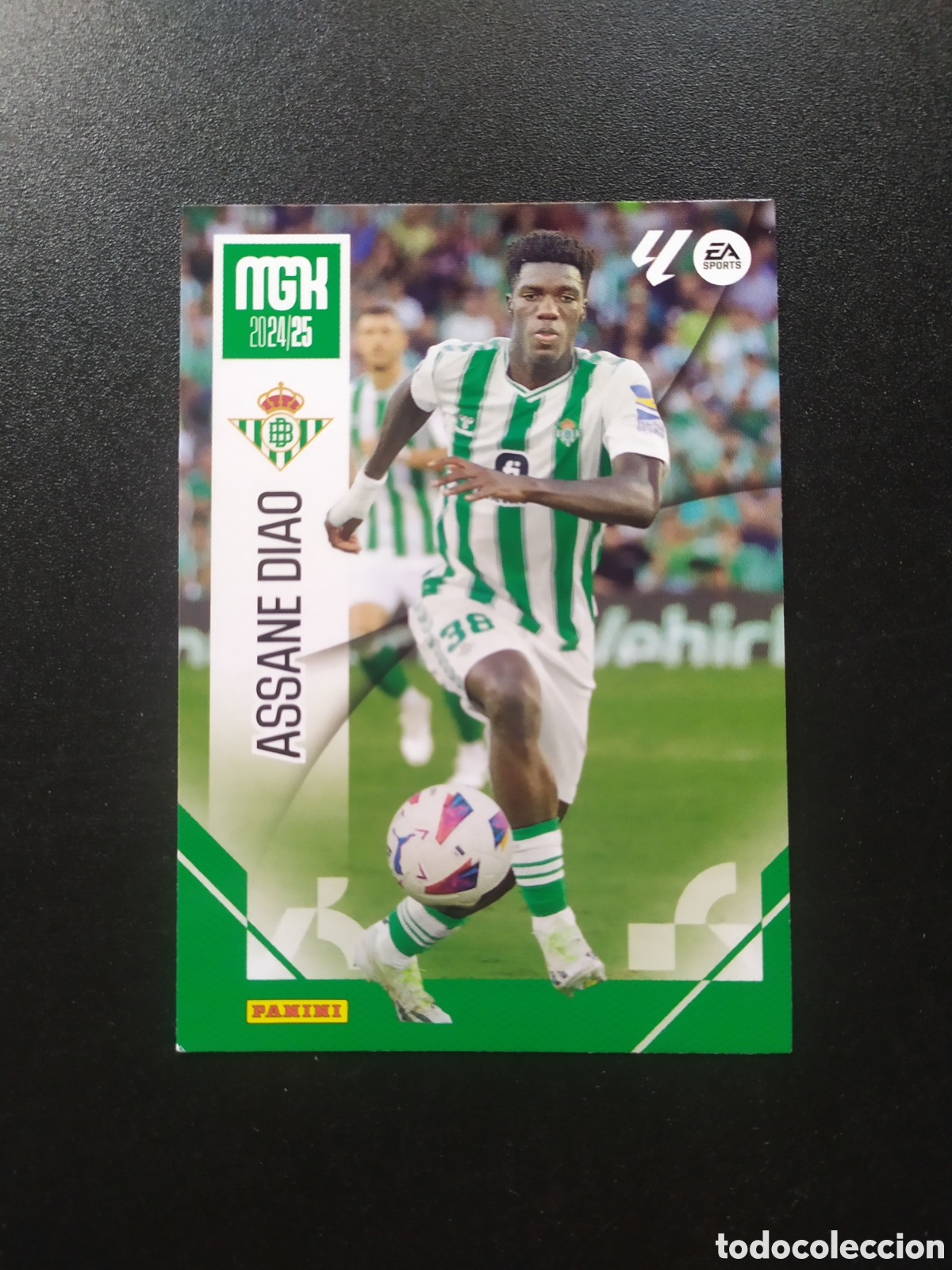 Cartes &agrave; collectionner de Football: Megacracks 2024 2025 24 25 panini Assane Diao n&deg; 107 Real Betis